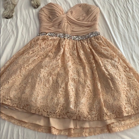 Dresses & Skirts - Prom/cocktail dress